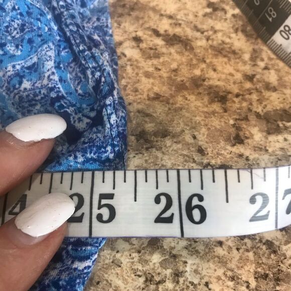 Kenar Size 2X Paisley Blue and White V Neck Blouse - Picture 4 of 9